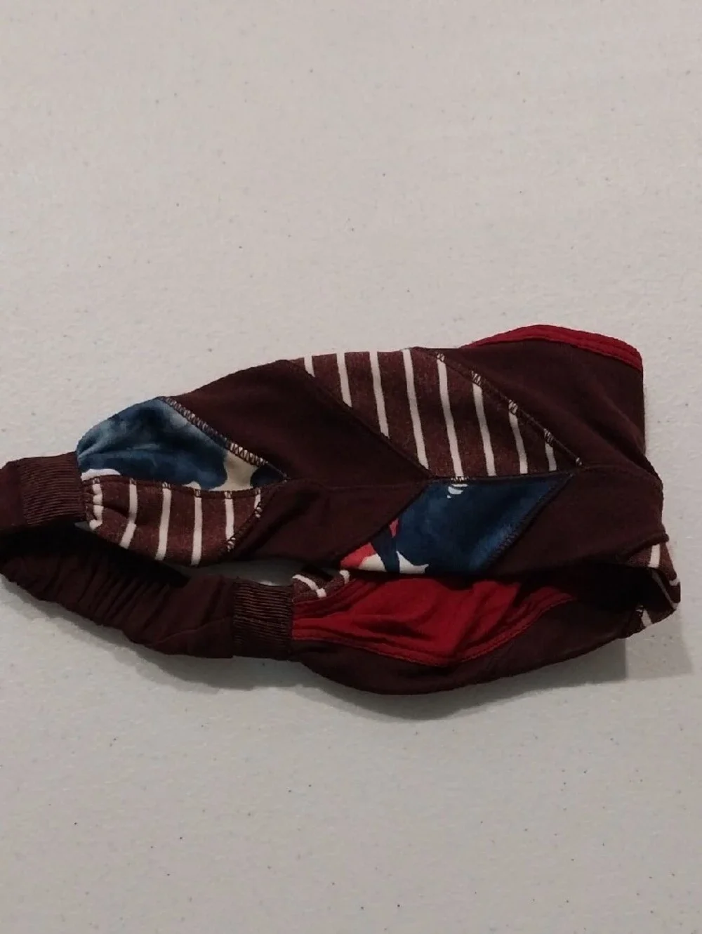lululemon athletica Brown and Red Patterned Stretch Headband